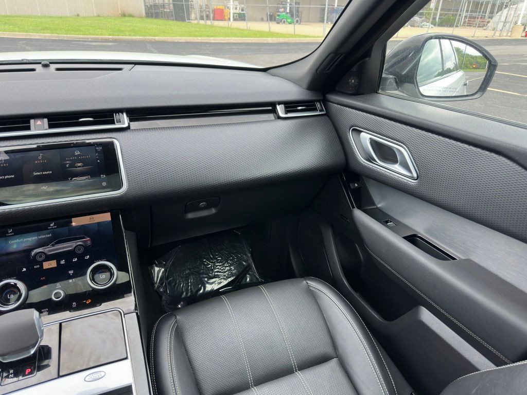 2022 Land Rover Range Rover Image 9