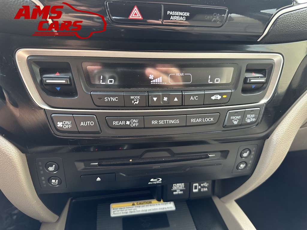 2019 Honda Pilot Image 43