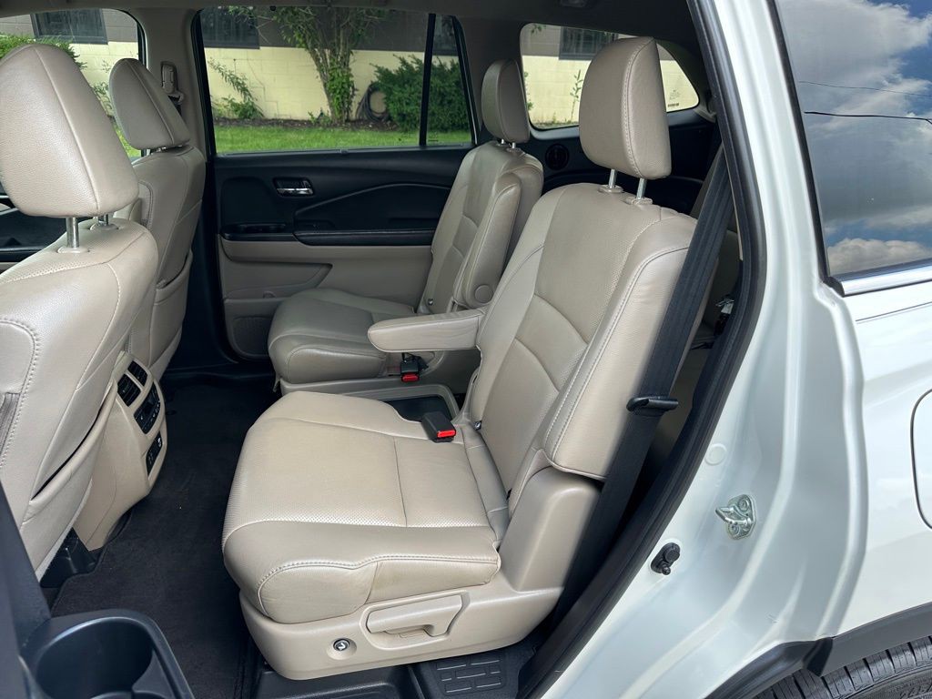 2019 Honda Pilot Image 13