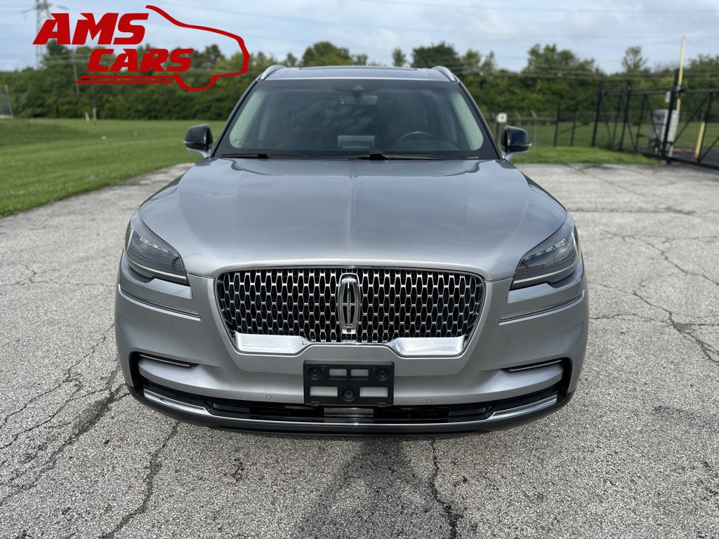 2022 Lincoln Aviator Image 3
