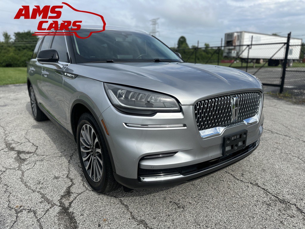 2022 Lincoln Aviator Image 4