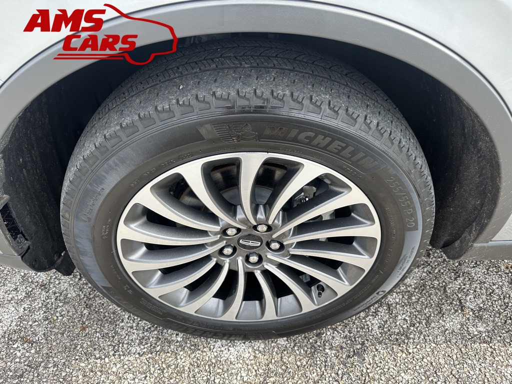 2022 Lincoln Aviator Image 56