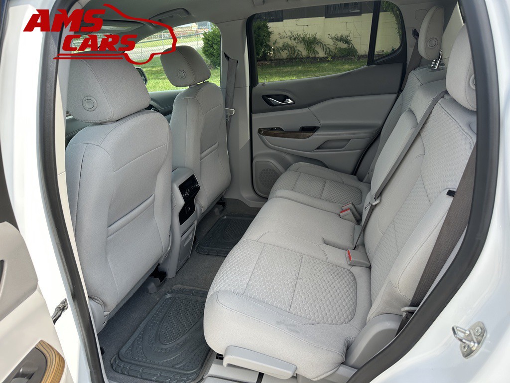 2019 GMC Acadia Image 12