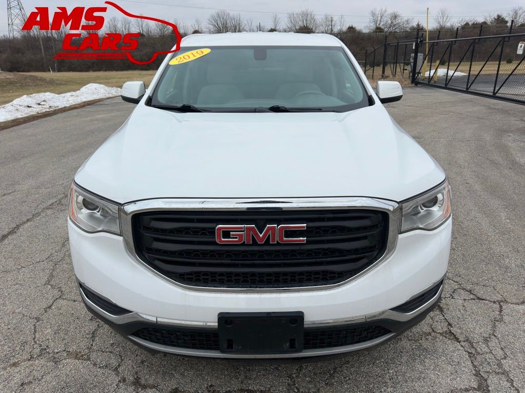 2019 GMC Acadia Image 2