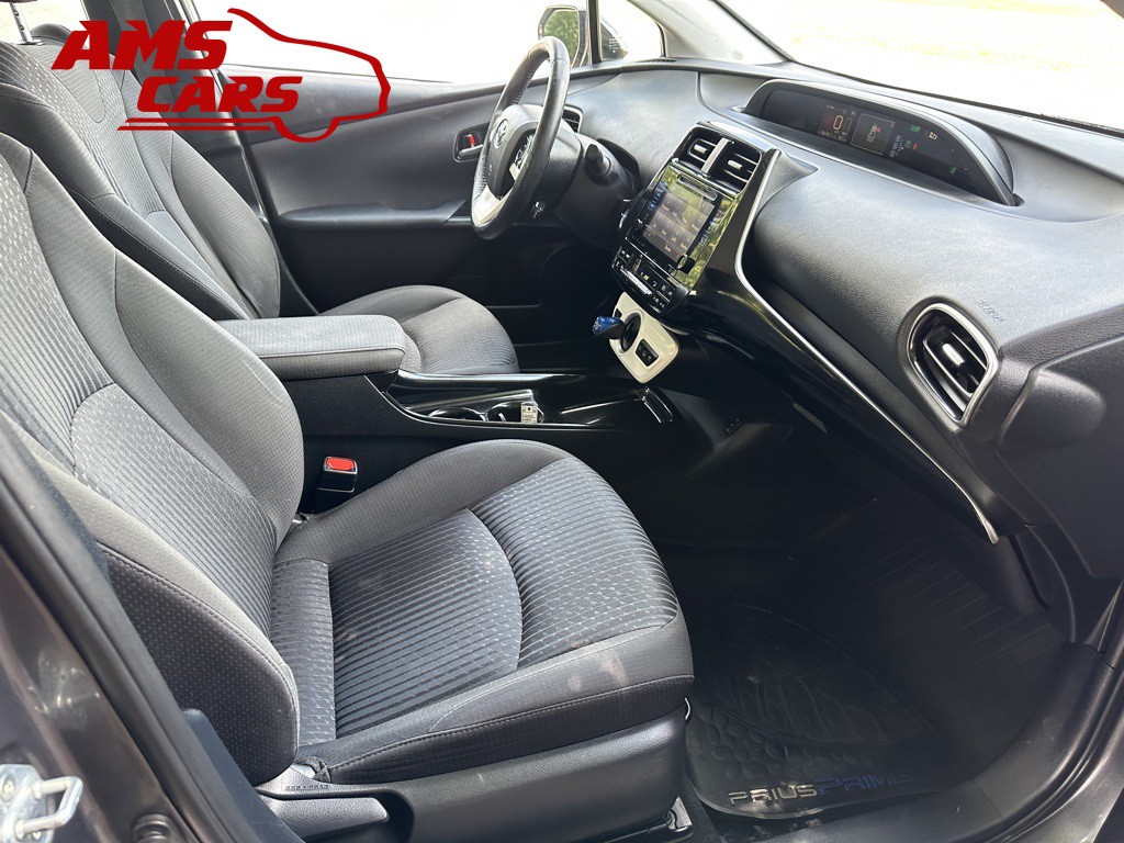 2017 Toyota Prius Image 17