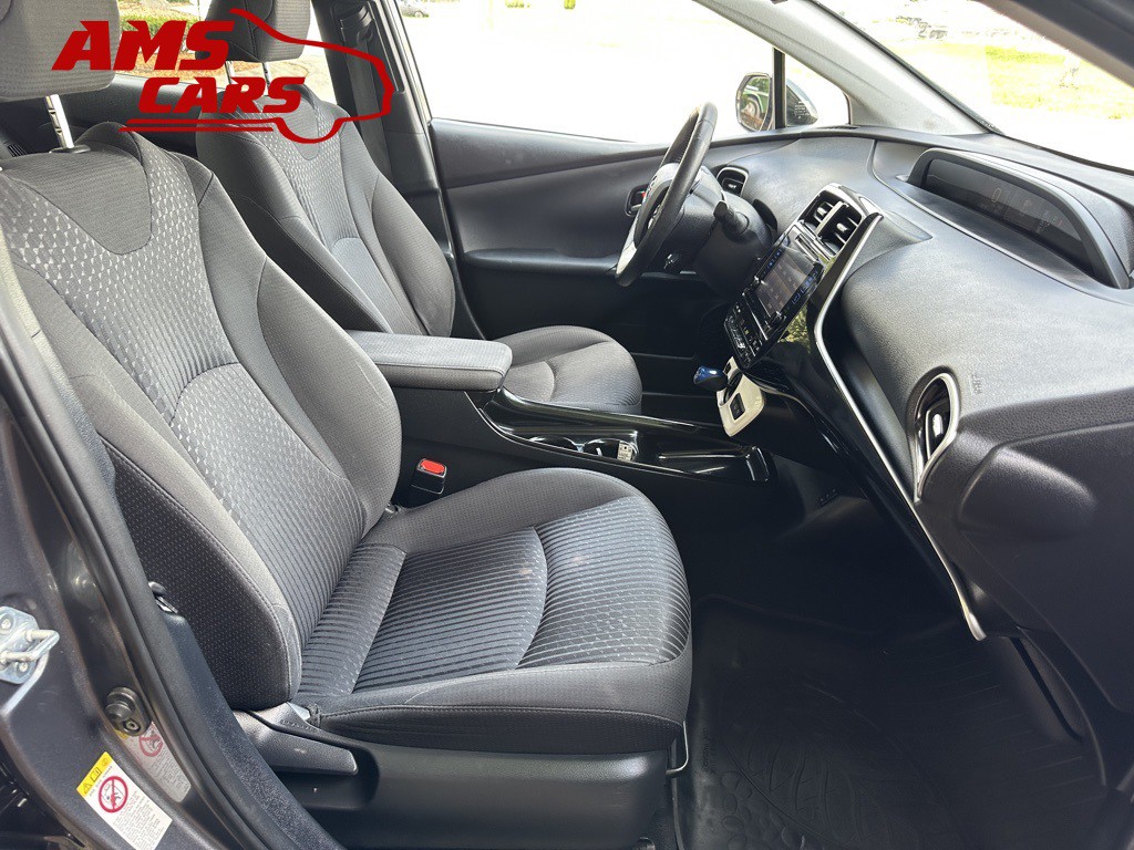 2017 Toyota Prius Image 18