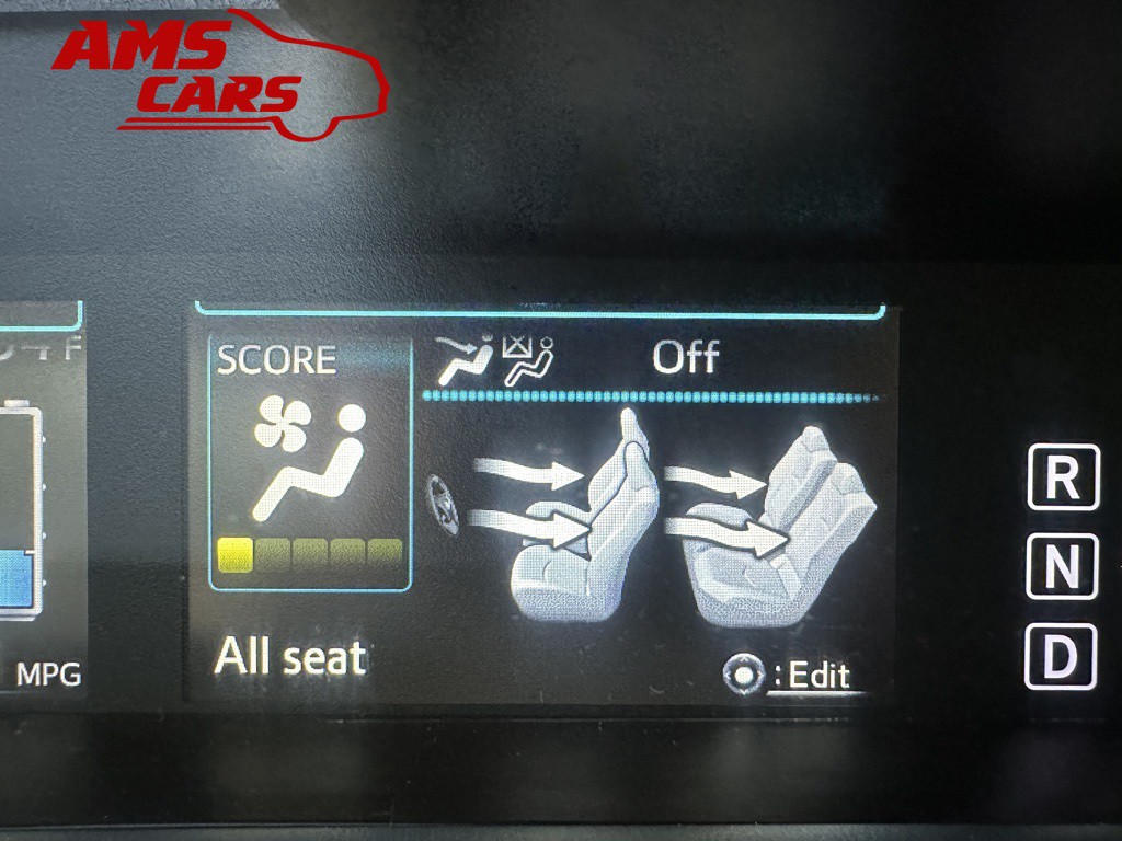 2017 Toyota Prius Image 21