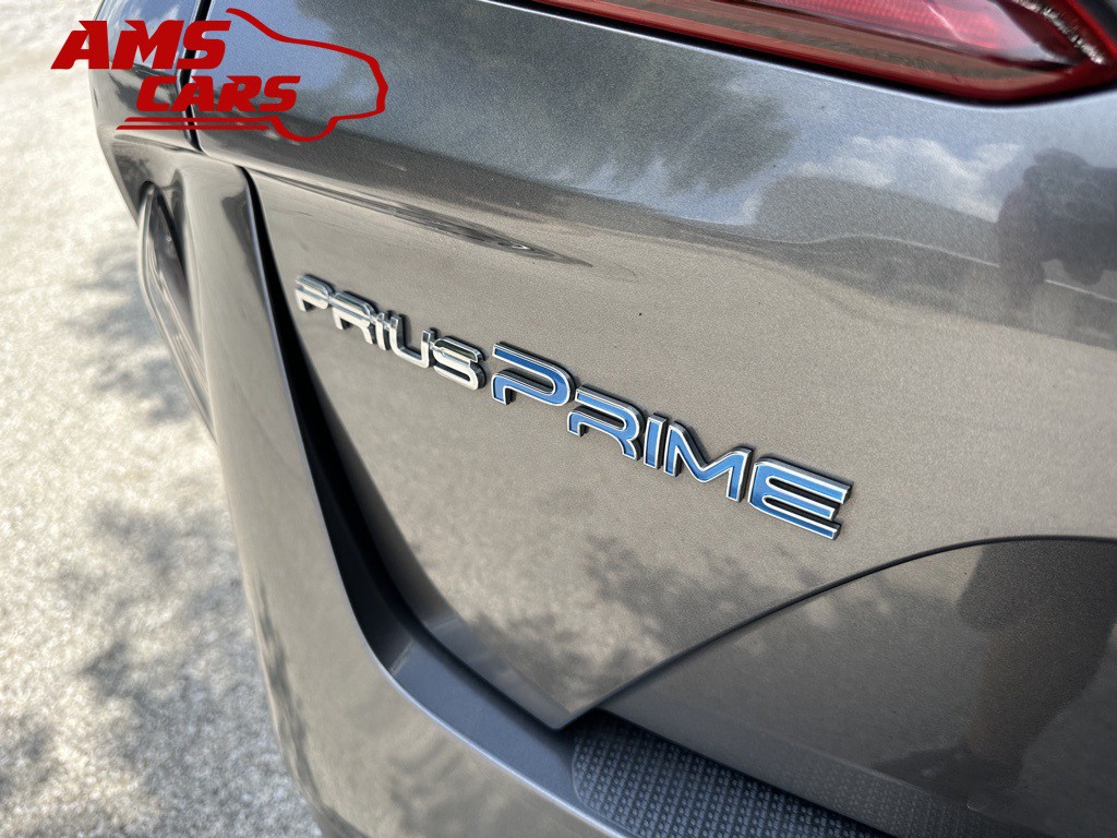 2017 Toyota Prius Image 45