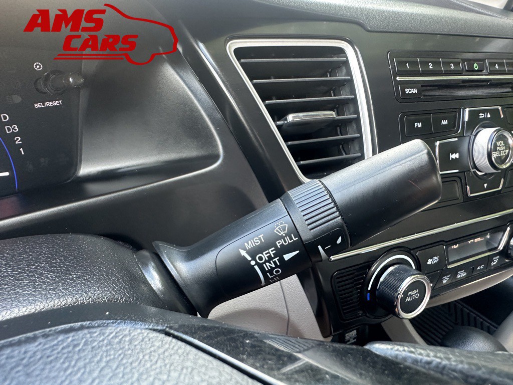 2013 Honda Civic Image 25
