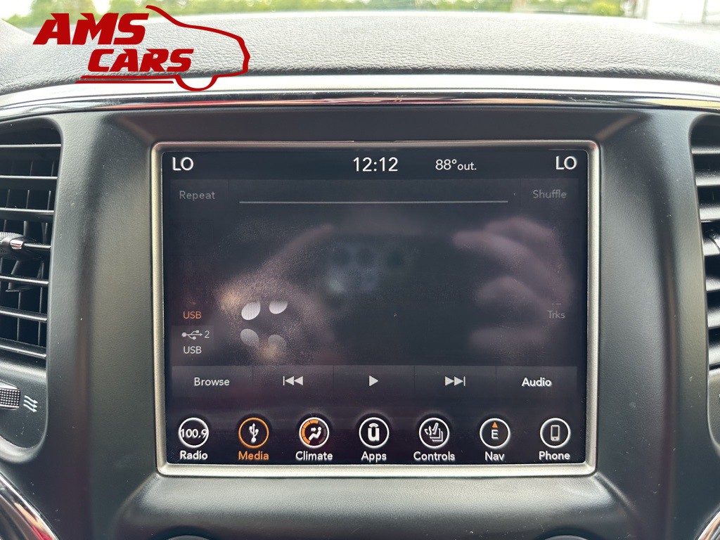 2018 Jeep Grand Cherokee Image 32