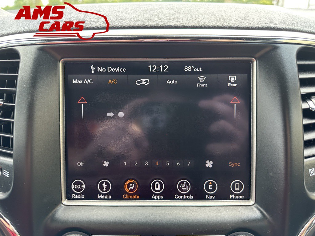2018 Jeep Grand Cherokee Image 33