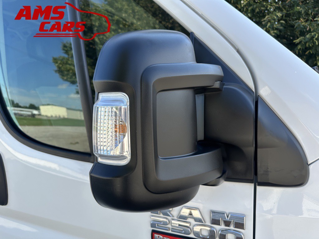 2019 RAM Promaster Image 32