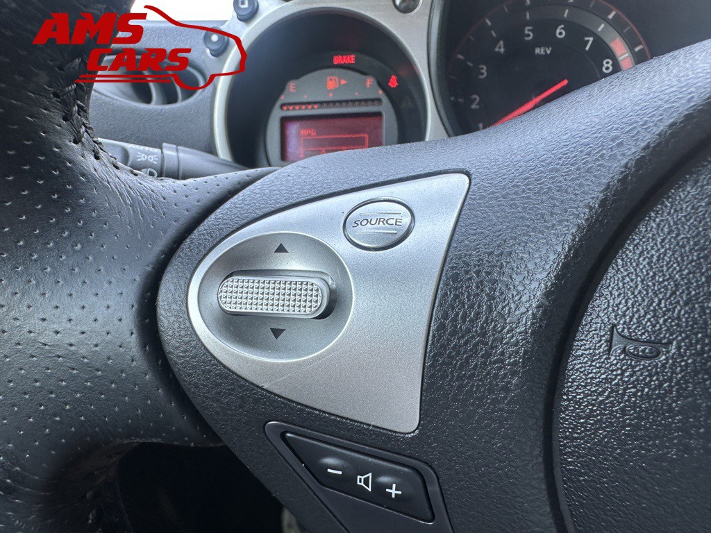 2014 Nissan 370Z Image 17