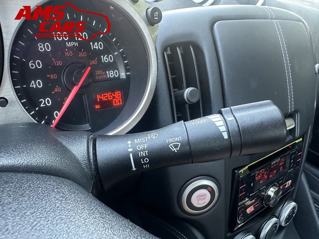2014 Nissan 370Z Image 19