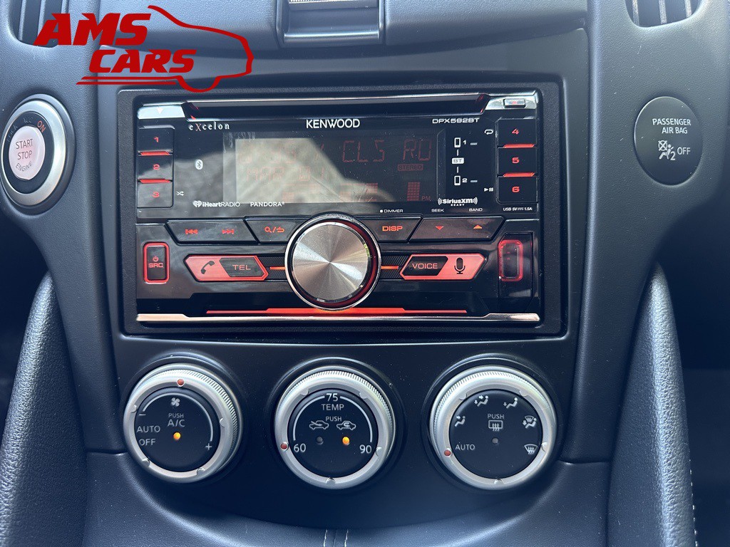 2014 Nissan 370Z Image 21