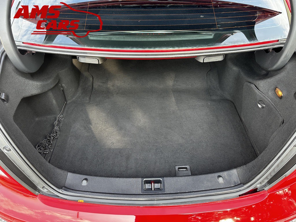 2014 Mercedes-Benz C-Class Image 36