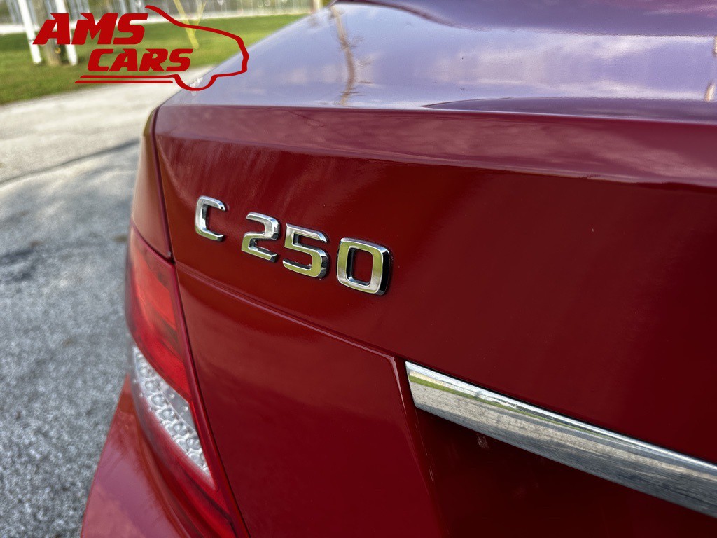 2014 Mercedes-Benz C-Class Image 37