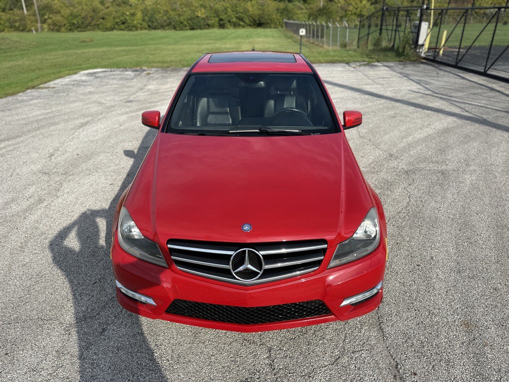 2014 Mercedes-Benz C-Class Image 2