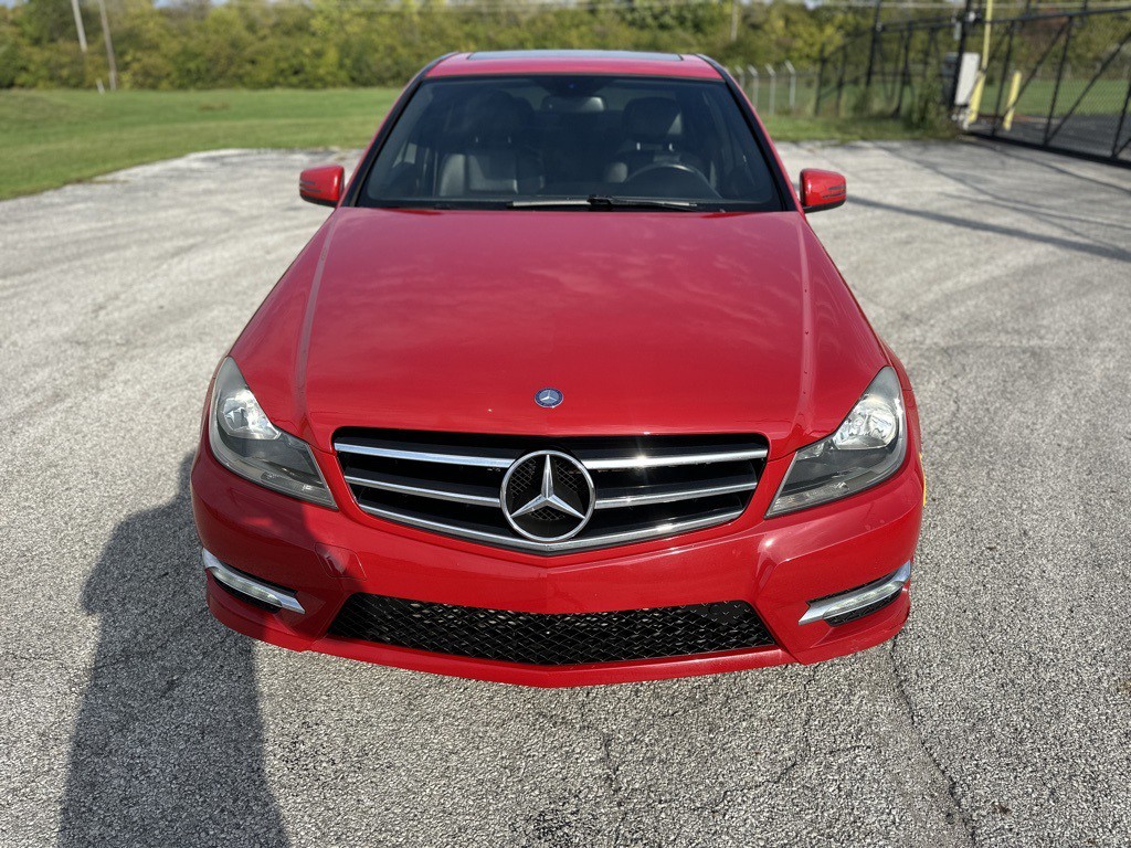 2014 Mercedes-Benz C-Class Image 3