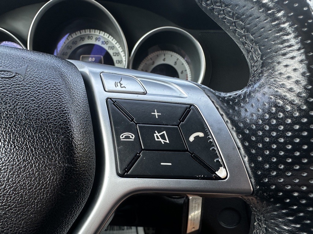 2014 Mercedes-Benz C-Class Image 22