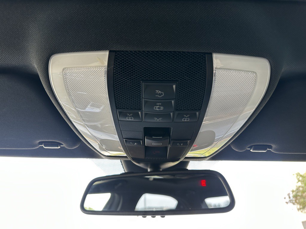 2014 Mercedes-Benz C-Class Image 30