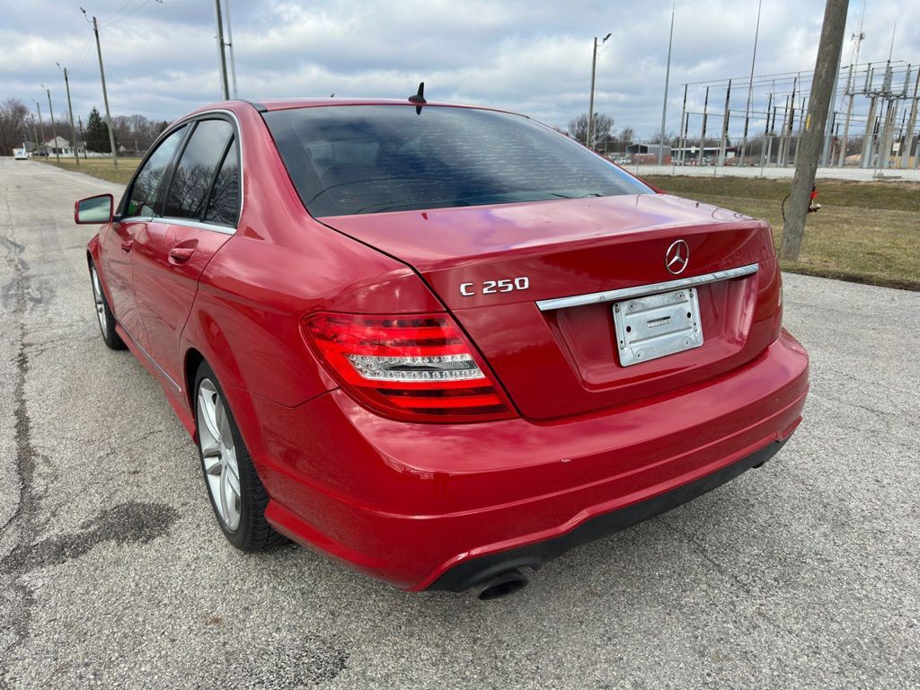 2014 Mercedes-Benz C-Class Image 6