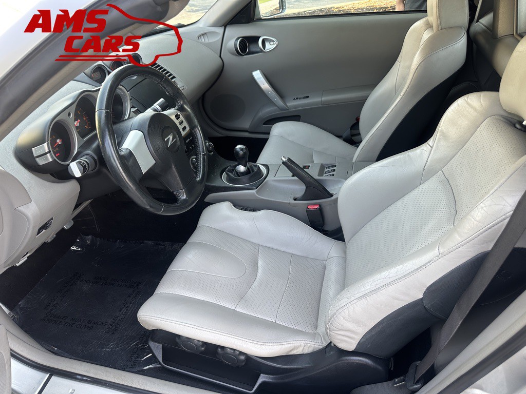 2005 Nissan 350Z Image 15