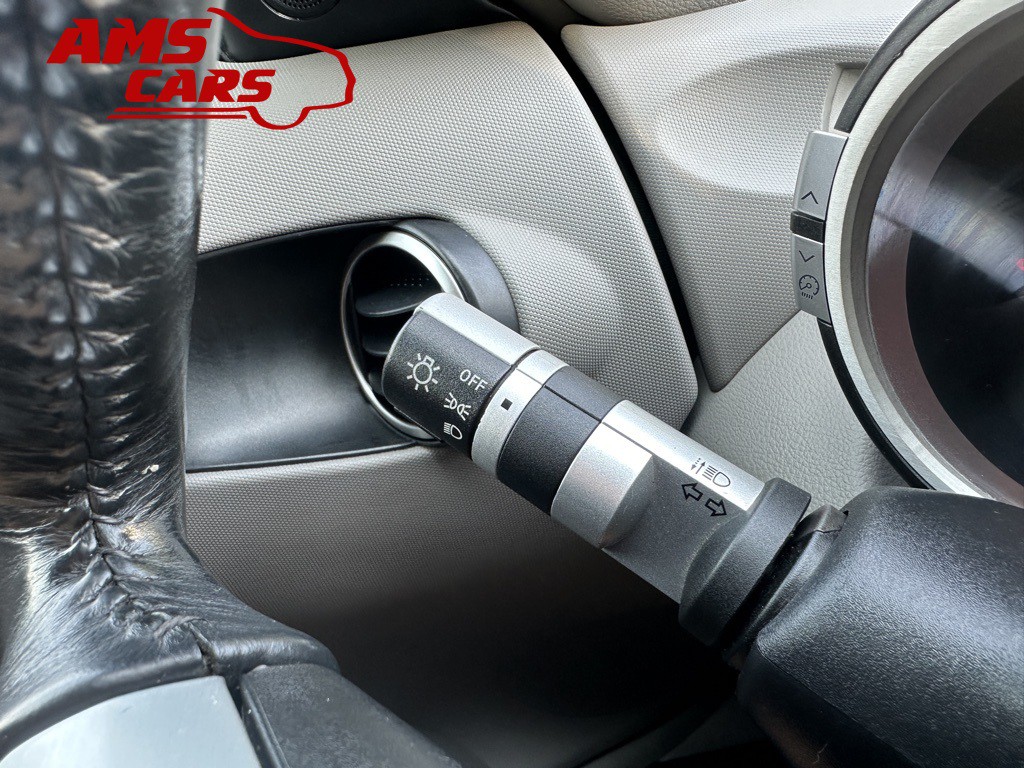 2005 Nissan 350Z Image 21