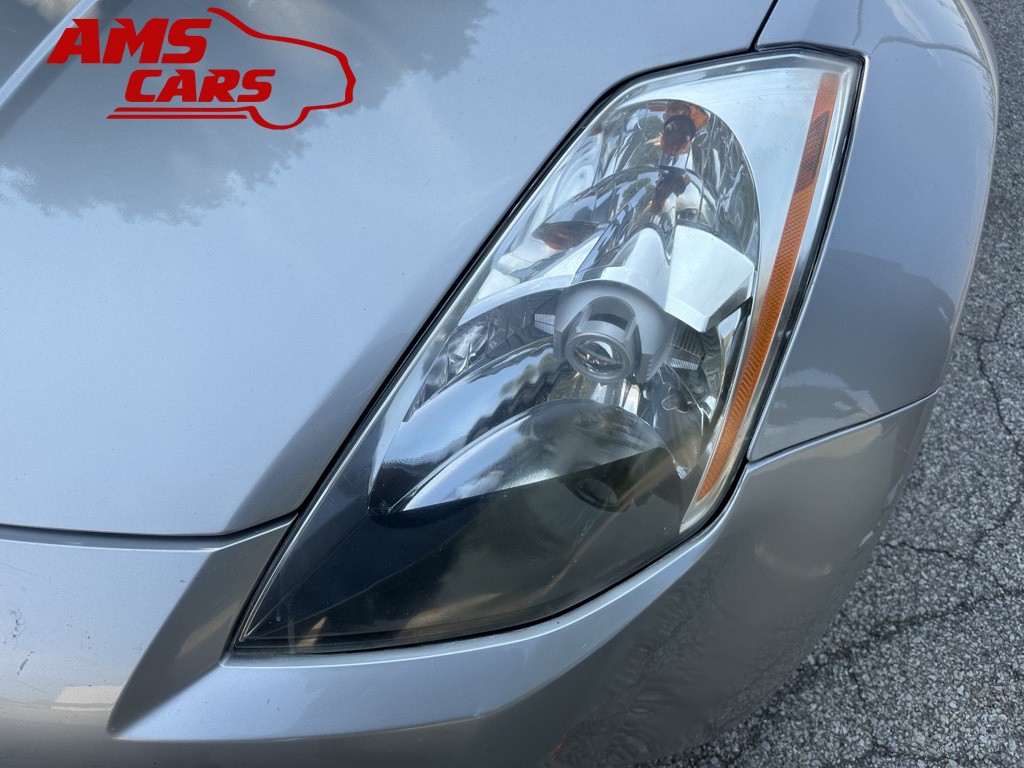 2005 Nissan 350Z Image 29