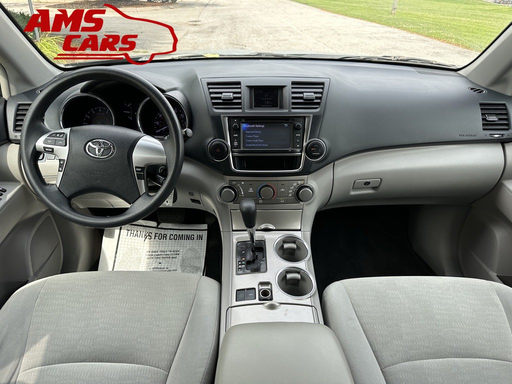 2013 Toyota Highlander Image 8
