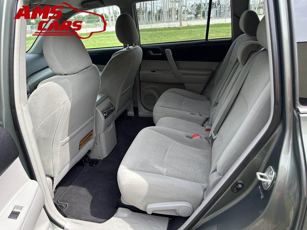 2013 Toyota Highlander Image 12