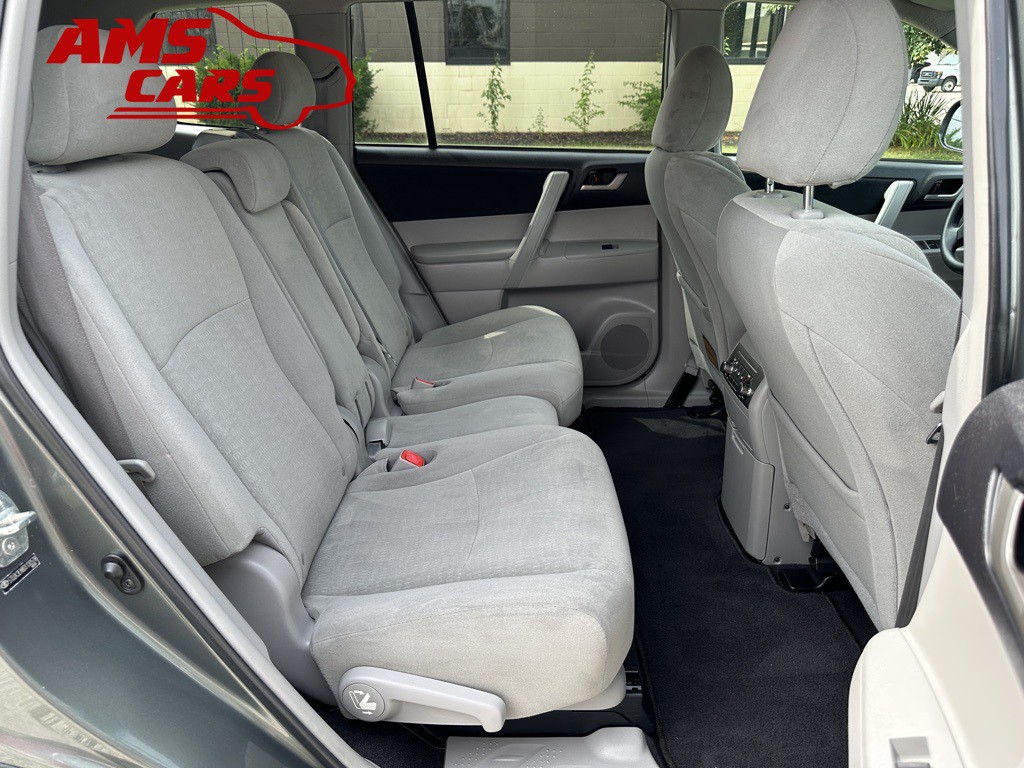 2013 Toyota Highlander Image 18