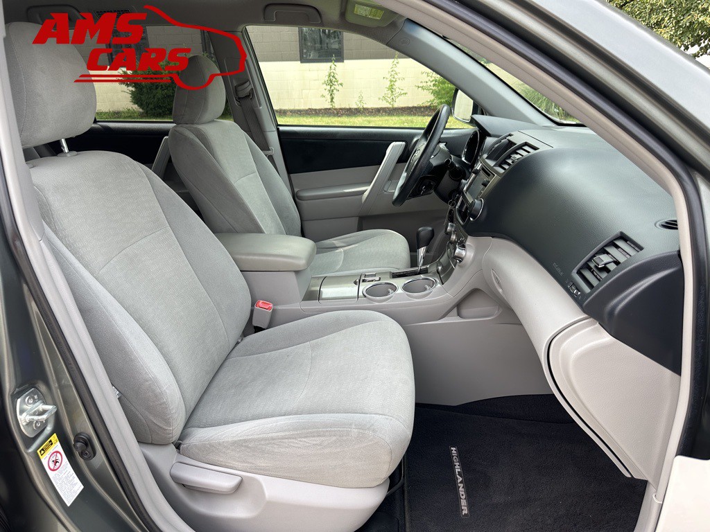 2013 Toyota Highlander Image 20