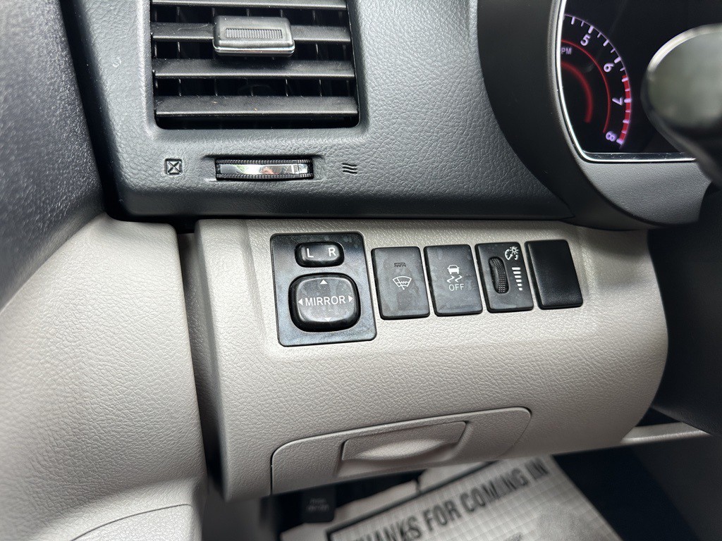 2013 Toyota Highlander Image 24