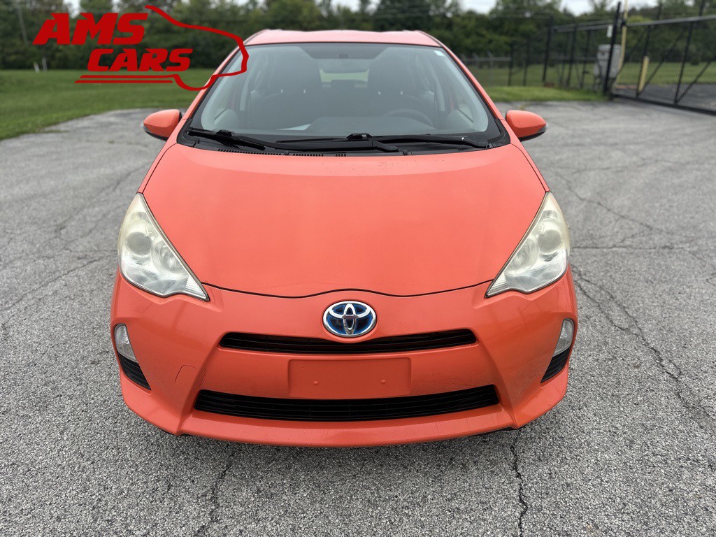 2012 Toyota Prius Image 3
