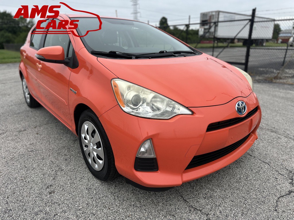 2012 Toyota Prius Image 4