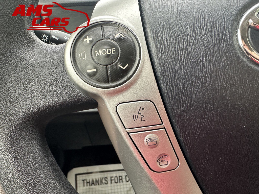 2012 Toyota Prius Image 27
