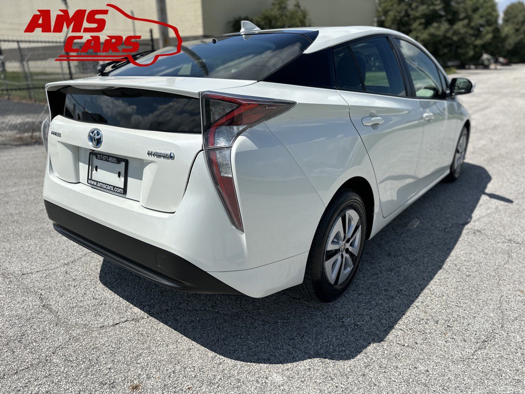2017 Toyota Prius Image 4