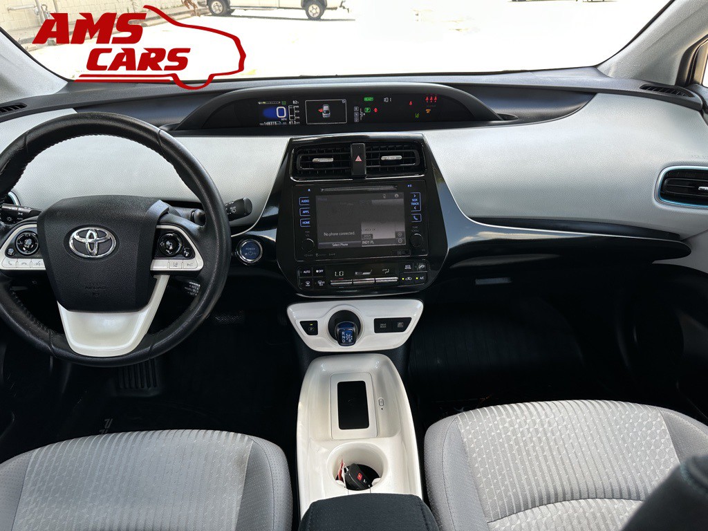 2017 Toyota Prius Image 7