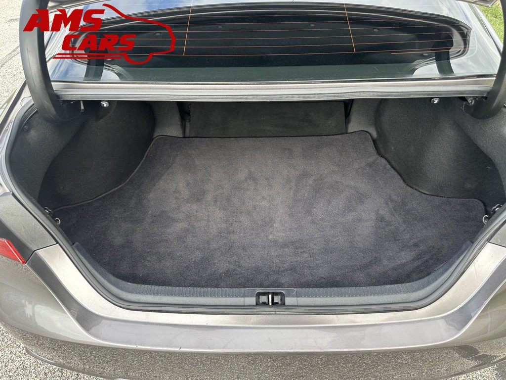 2023 Toyota Camry Image 40