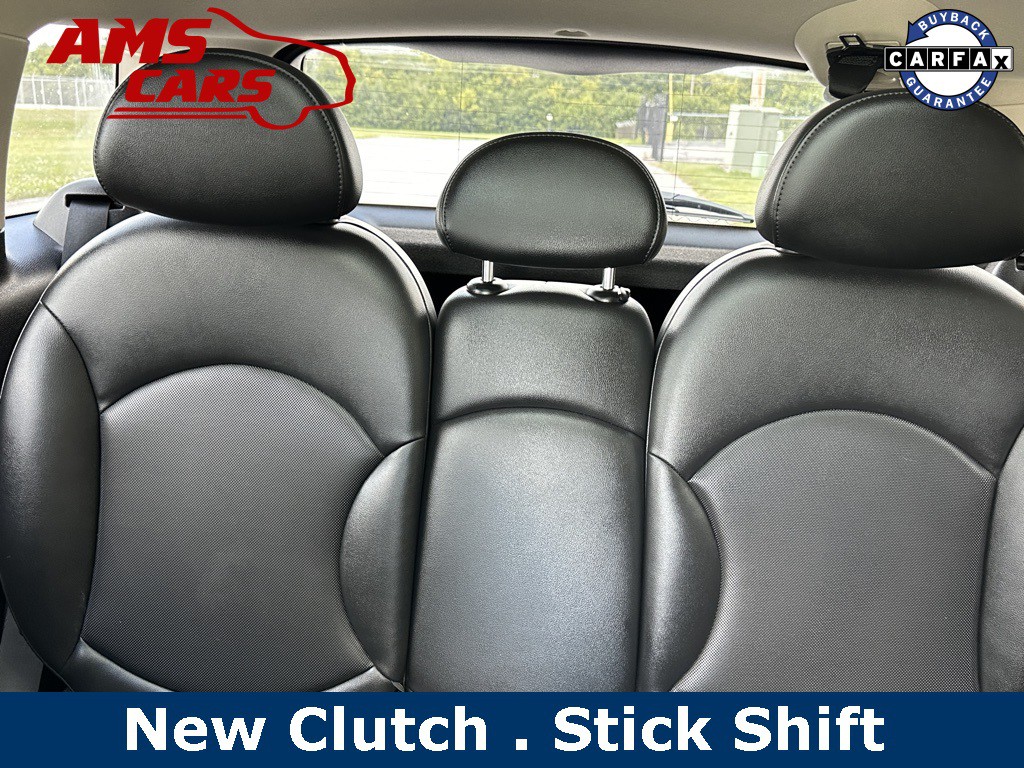 2012 MINI Countryman Image 16