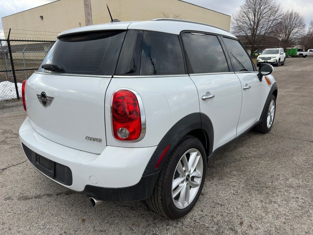 2012 MINI Countryman Image 4