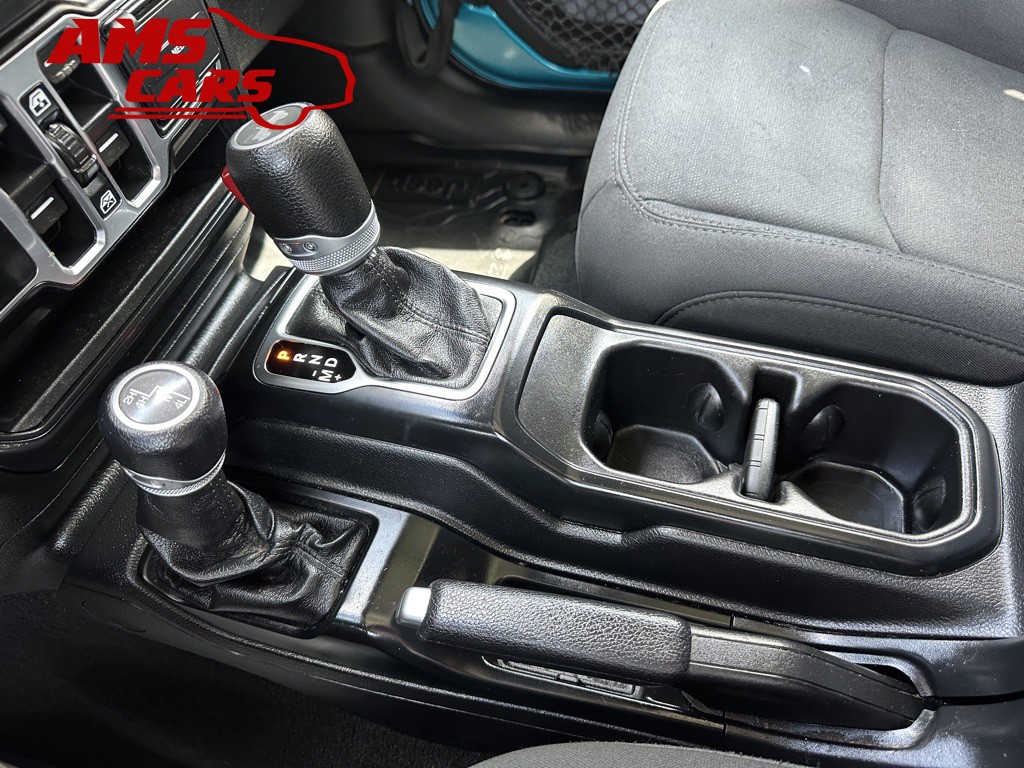 2020 Jeep Wrangler Image 39
