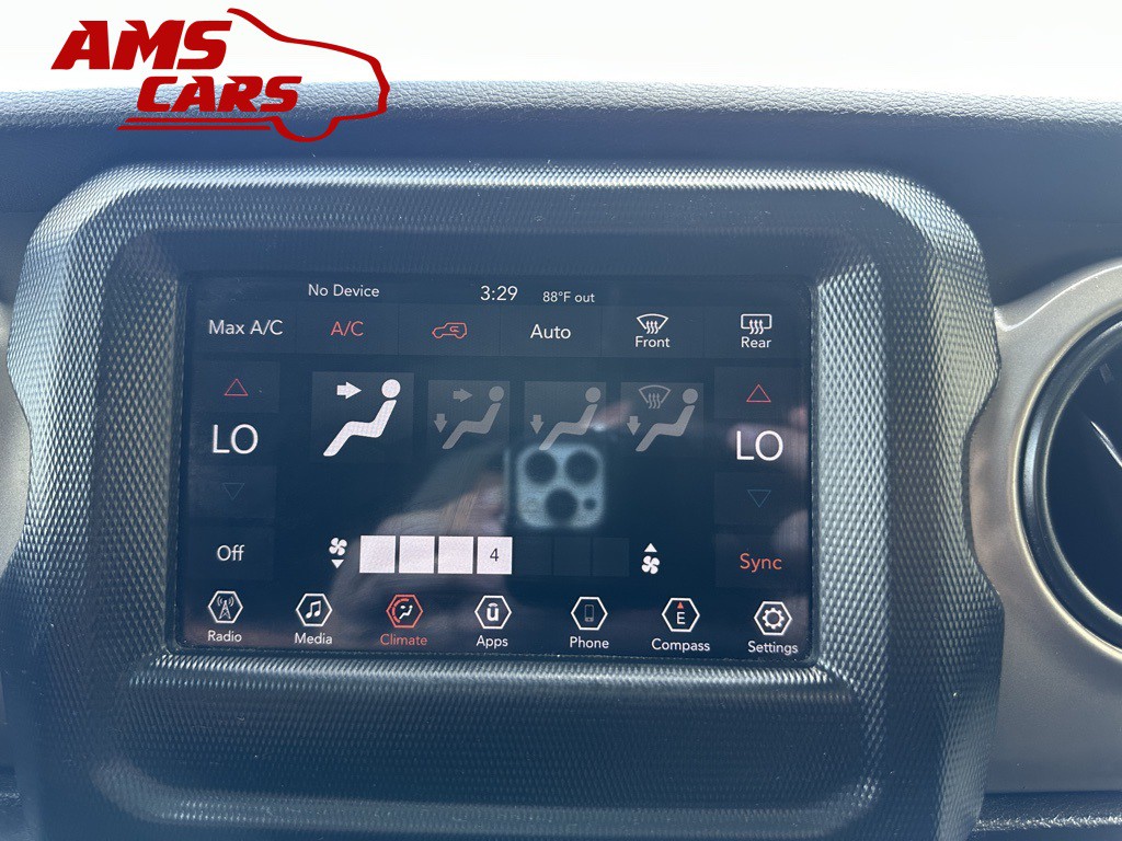 2020 Jeep Wrangler Image 33