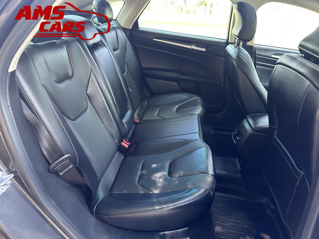 2017 Ford Fusion Image 17