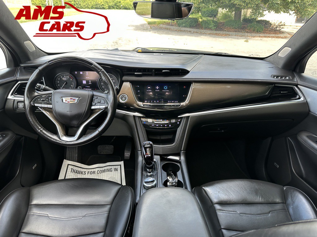 2022 Cadillac XT6 Image 8
