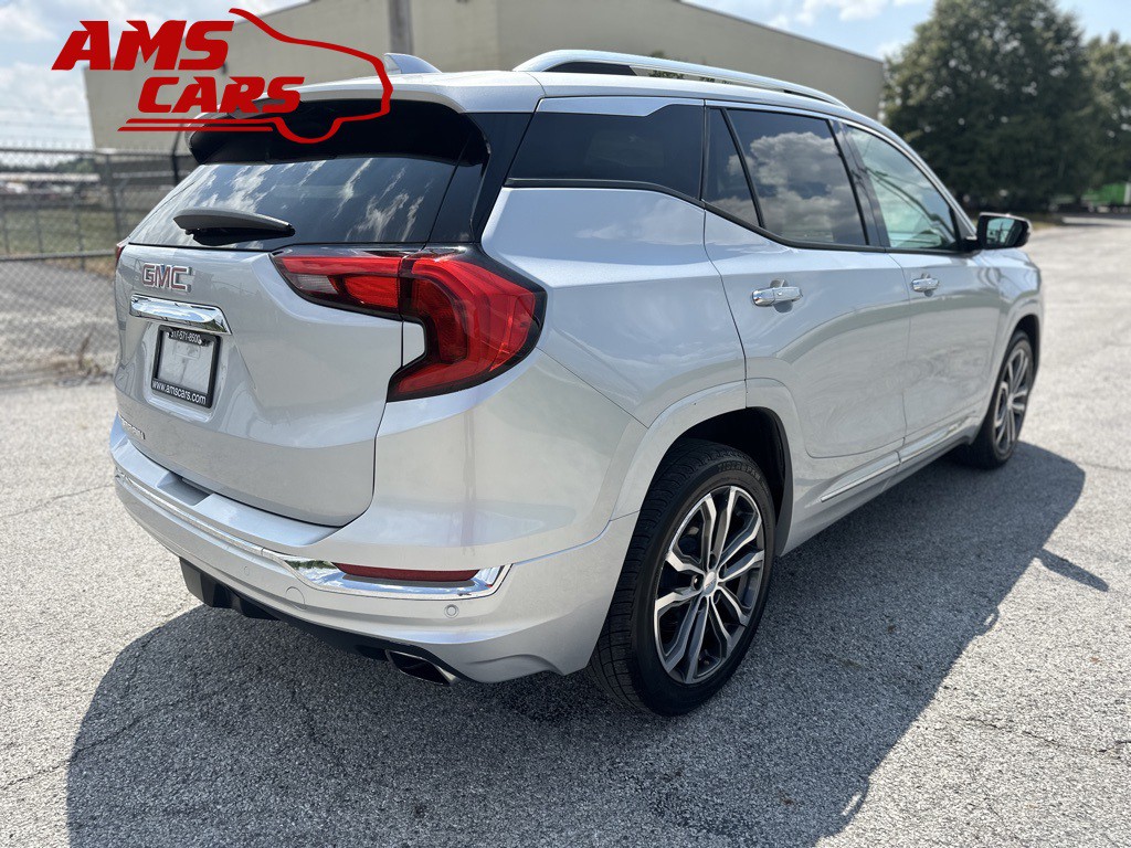 2018 GMC Terrain Image 4