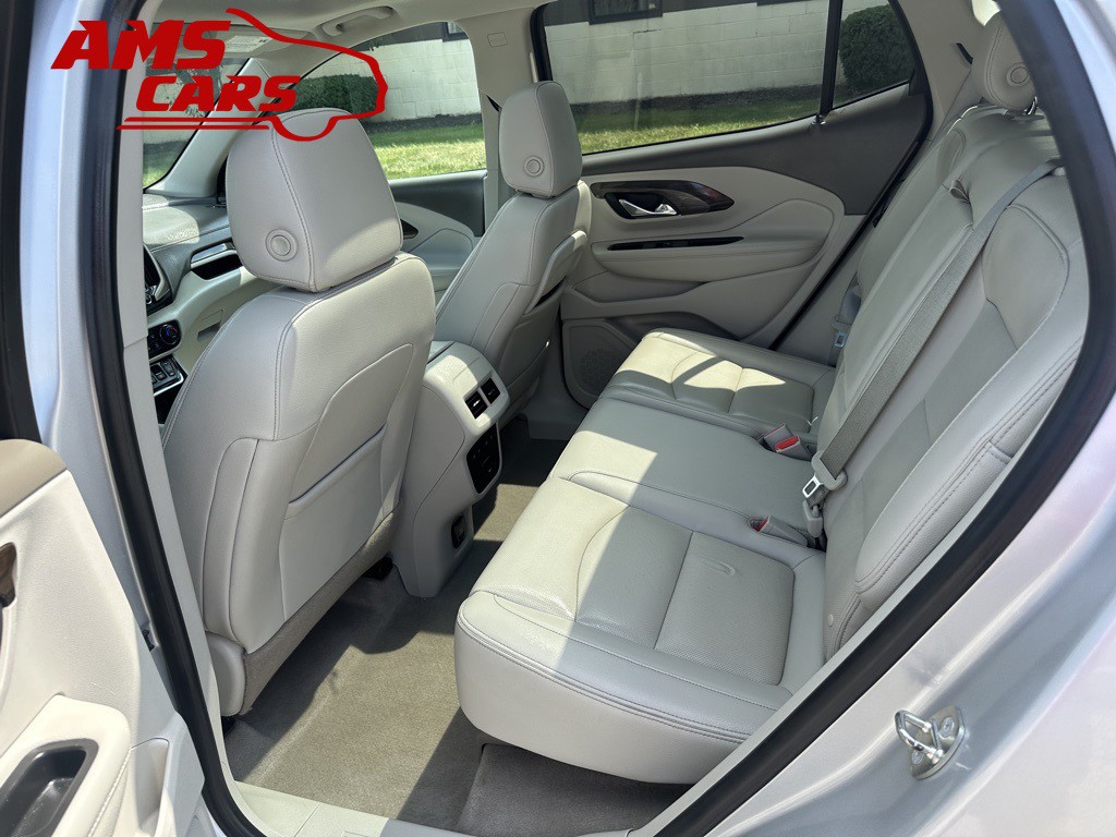 2018 GMC Terrain Image 12