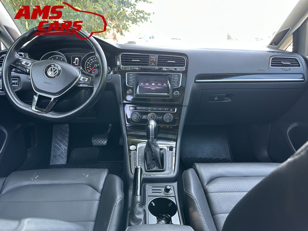2015 Volkswagen Golf Image 8