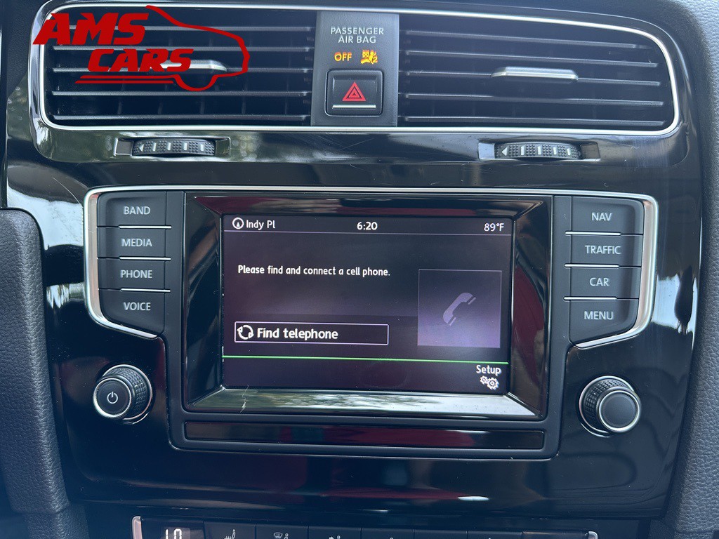 2015 Volkswagen Golf Image 25